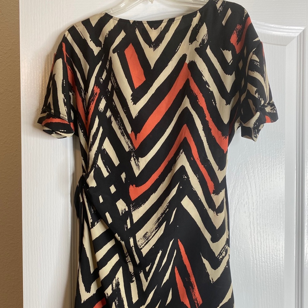 Dress - Picture 3 of 4